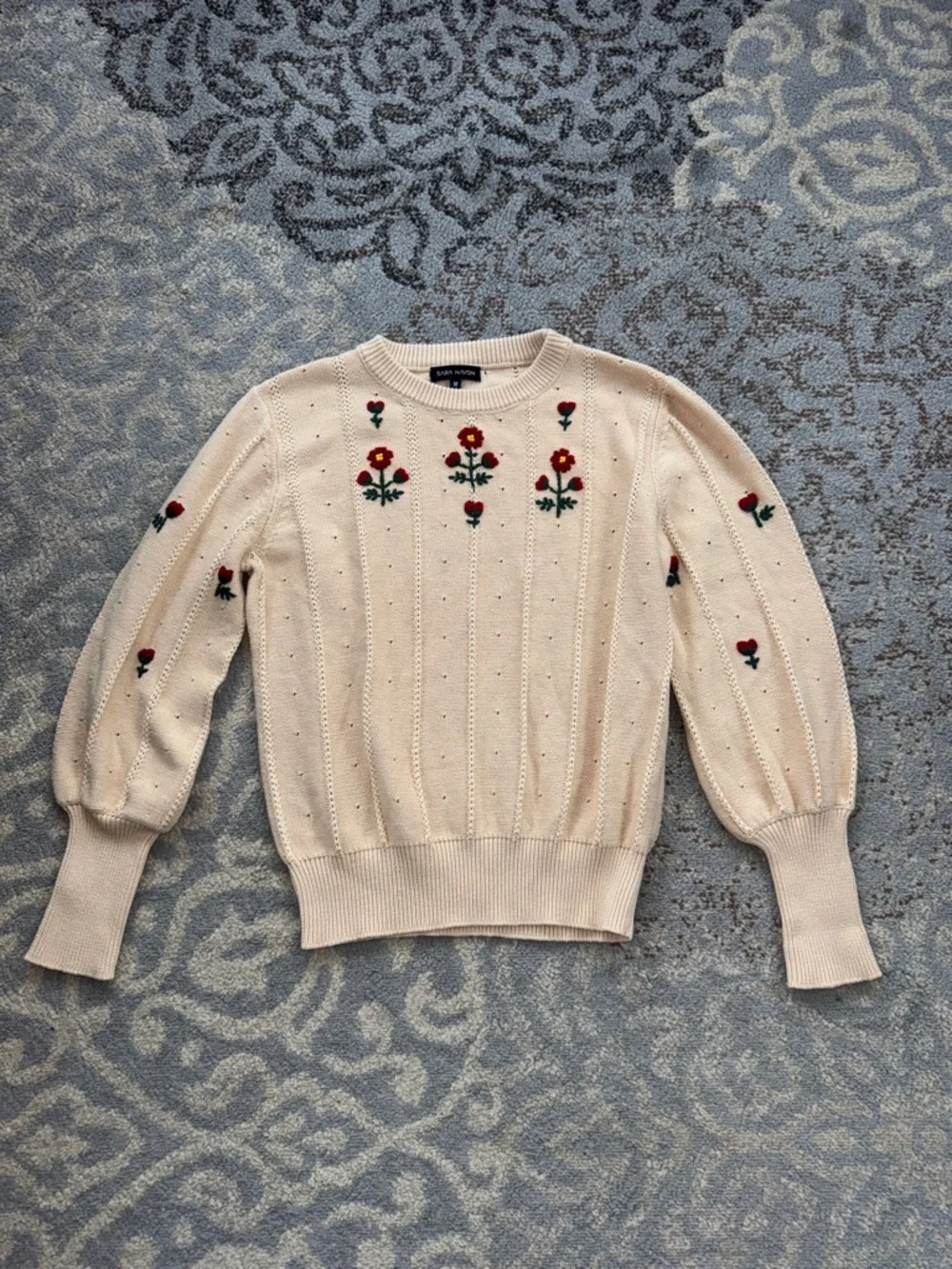 Sara Navon Embroidered Floral Knit Sweater Beige Medium
